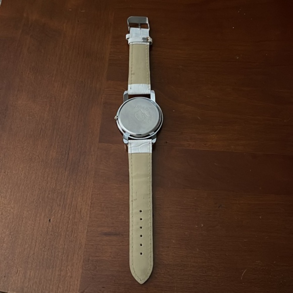 Hello Kitty Watch - Picture 2 of 10